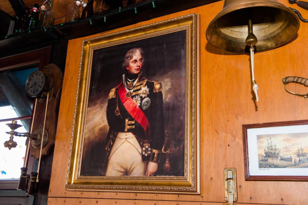 Villa & Restaurant Admiral Nelson ヘル エクステリア 写真
